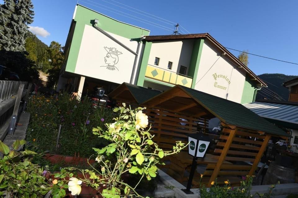 Gasthof Zum Mohrn Oberwoelz Stadt Dış mekan fotoğraf