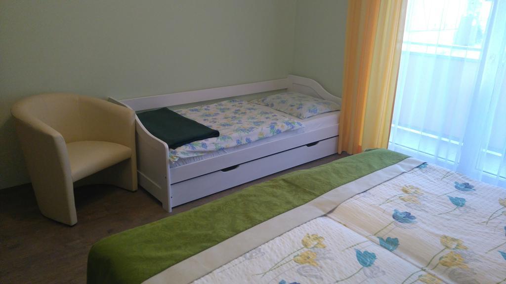 Gasthof Zum Mohrn Oberwoelz Stadt Dış mekan fotoğraf